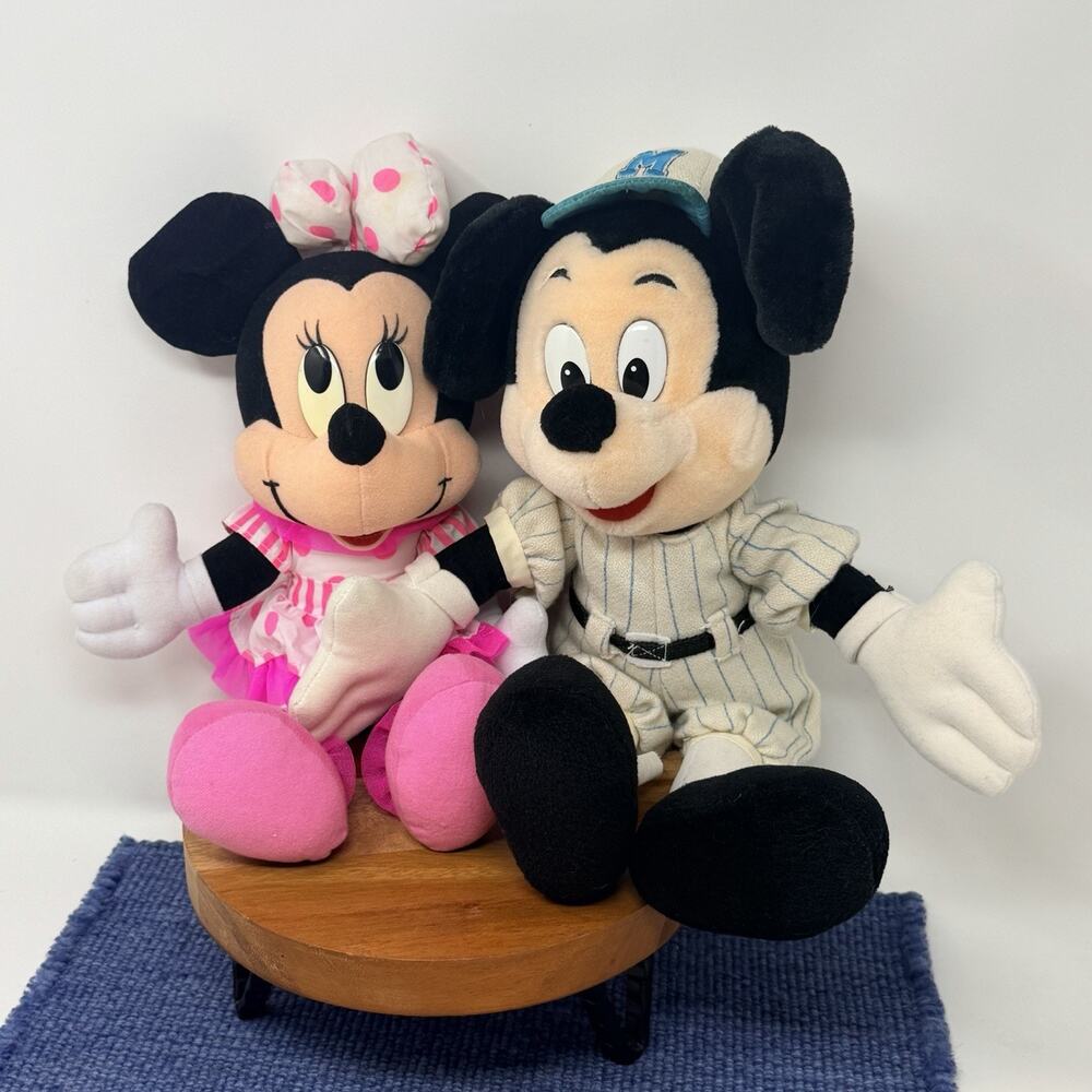 Vintage Disney Mickey & Minnie Mouse Plushies Walt Disneyland